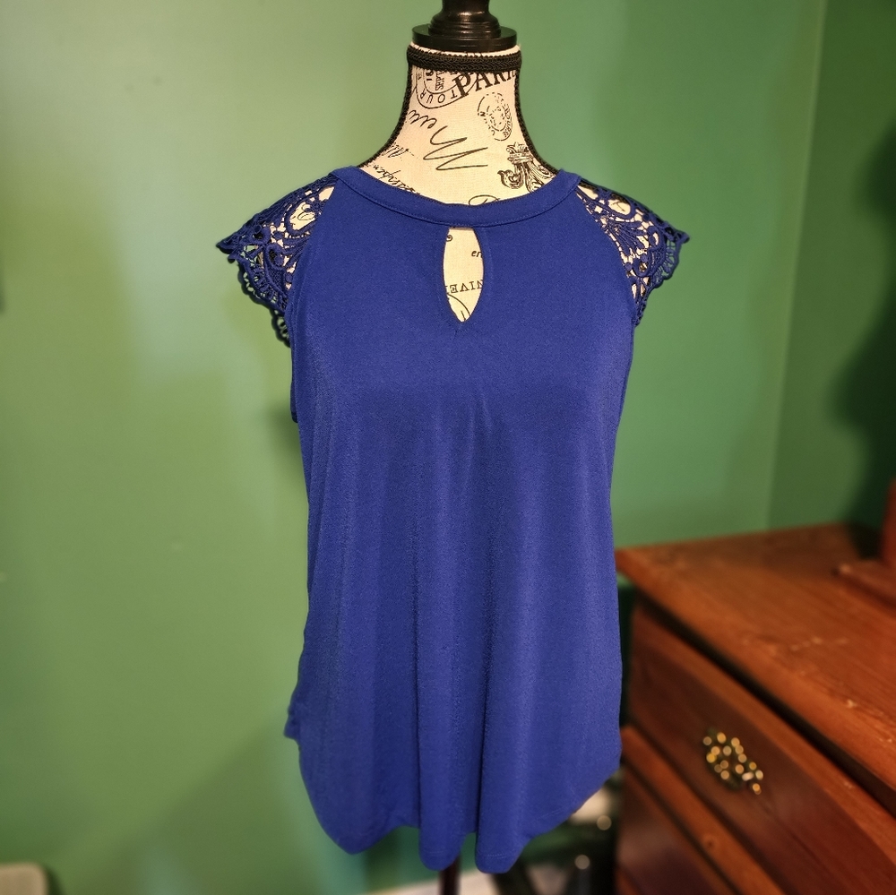 Beautiful Dex Blouse
